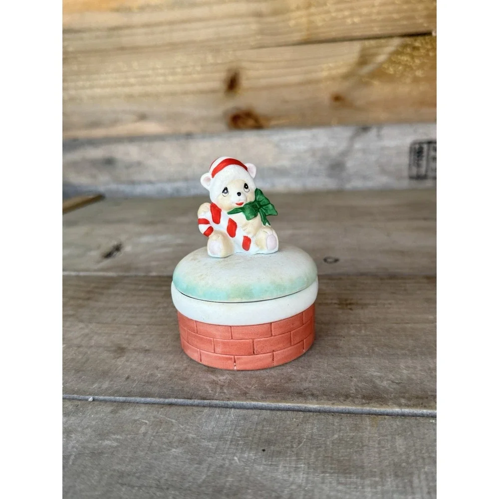 Vintage Porcelain Christmas‎ Bear Candy Cane Snow Chimney Covered Trinket Dish